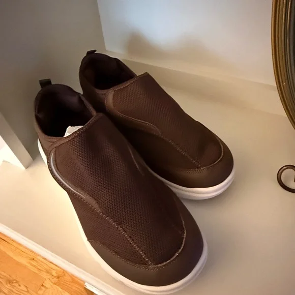 Men's Brown Slip-On Loafers-FitVille. New. Size 12 4Wide. - Picture 2 of 3